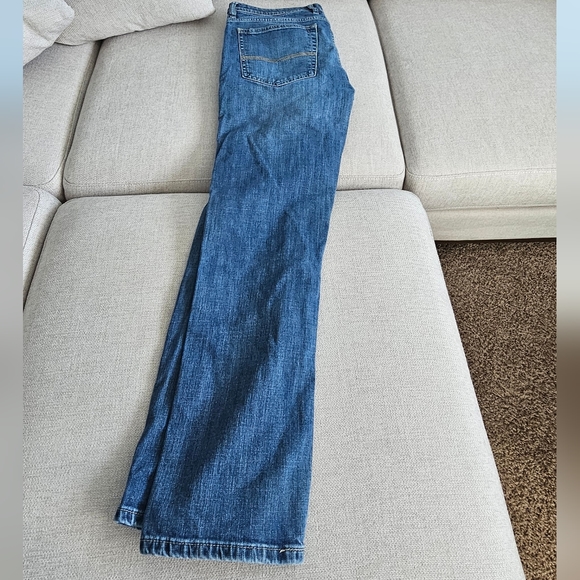 Buffalo Jean - Picture 3 of 3